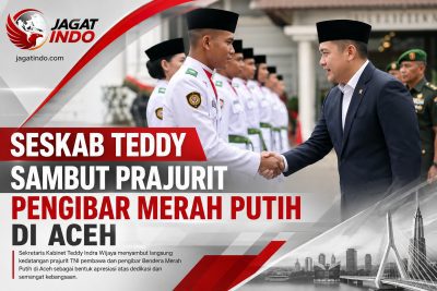Seskab Teddy Sambut Prajurit Pengibar Merah Putih di Aceh